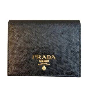 PRADA Black Saffiano Leather Bifold Wallet 175-013025